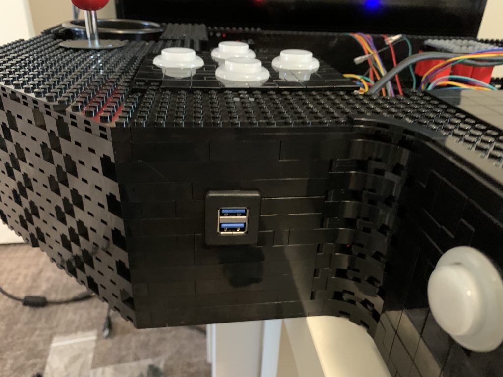 Photo showing the installed Front-left USB ports.